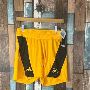 Adidas Men's Yellow and Black Athletic Shorts